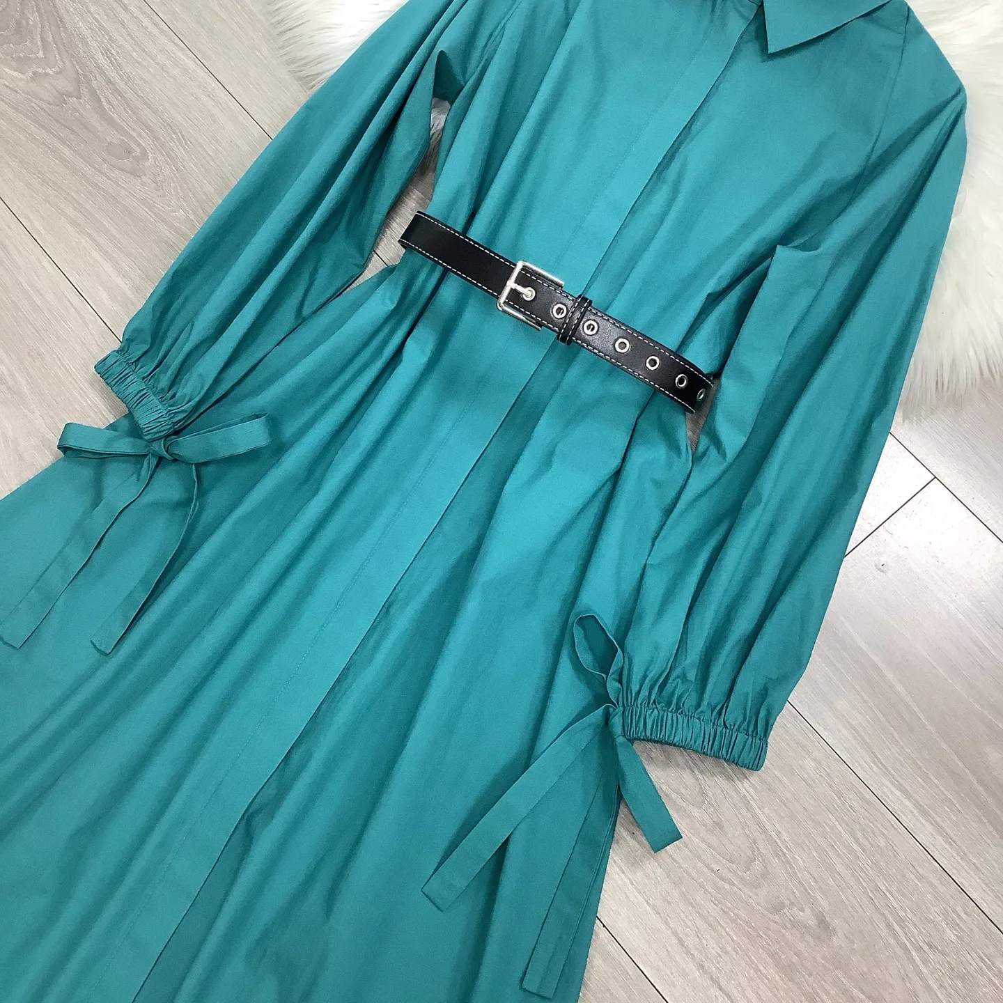 ZJYT Herbst Neue Hemdkleider aus 100 % Baumwolle für Frauen 2025, modisches Langarm-Reverskragen mit Gürtel, lässiges Midi-Urlaubskleid