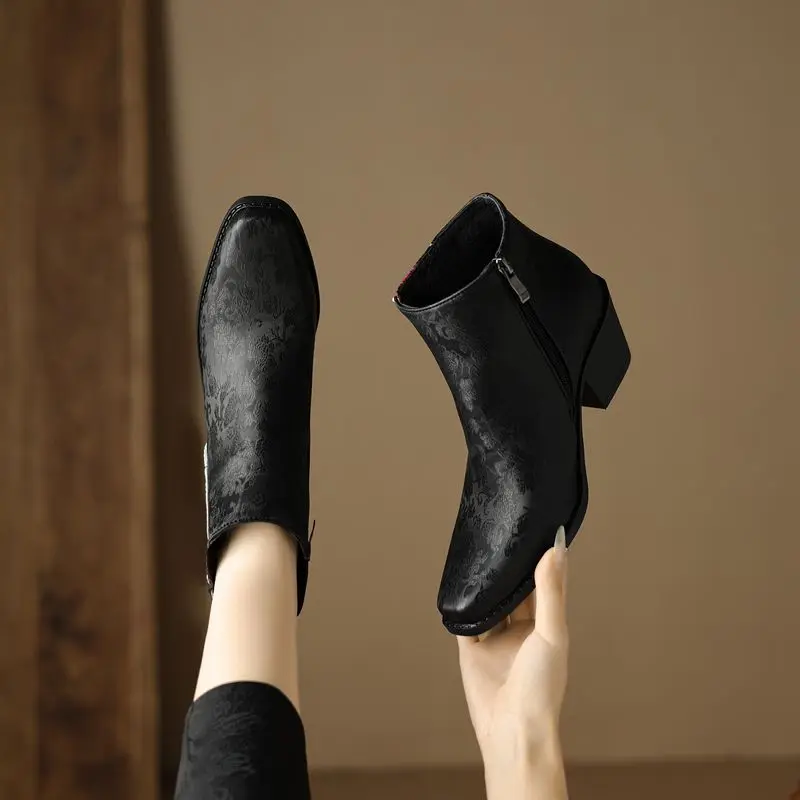 

Girseaby Classic Women Ankle Boots Square Toe Block Heels 6cm Zipper Mixed Color Large Size 41 42 43 Casual Daily Female Bota