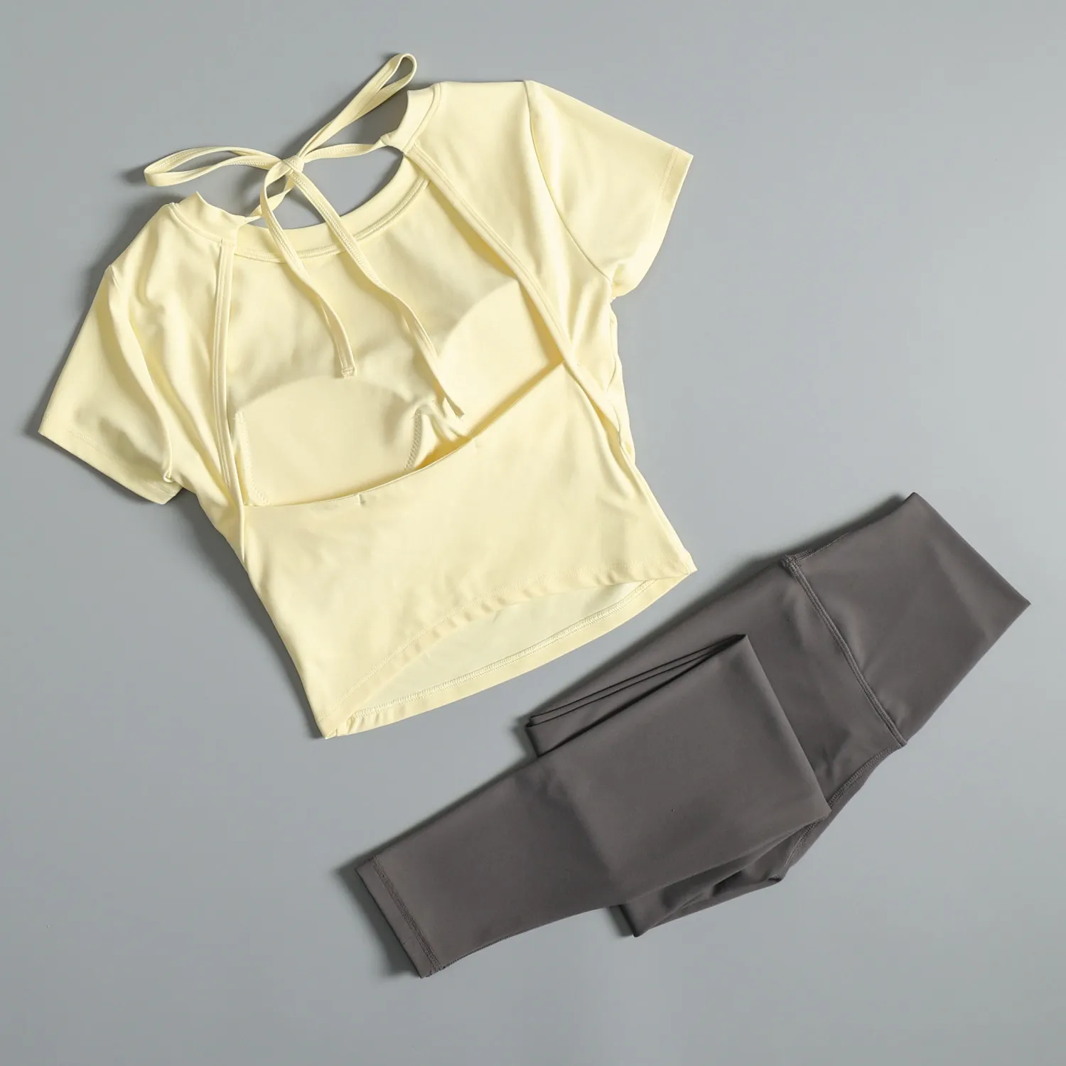 Fitness suit for women in summer with chest pad for running quick-drying slim-fitting short-sleeved high-waisted and
