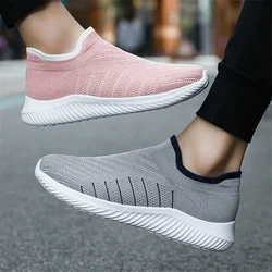 Low Sock Sneakers 2024 Vulcanize Fashion 2024 Woman White Casual Shoes Sport Joggings Welcome Deal Fat Fat Branded Runing