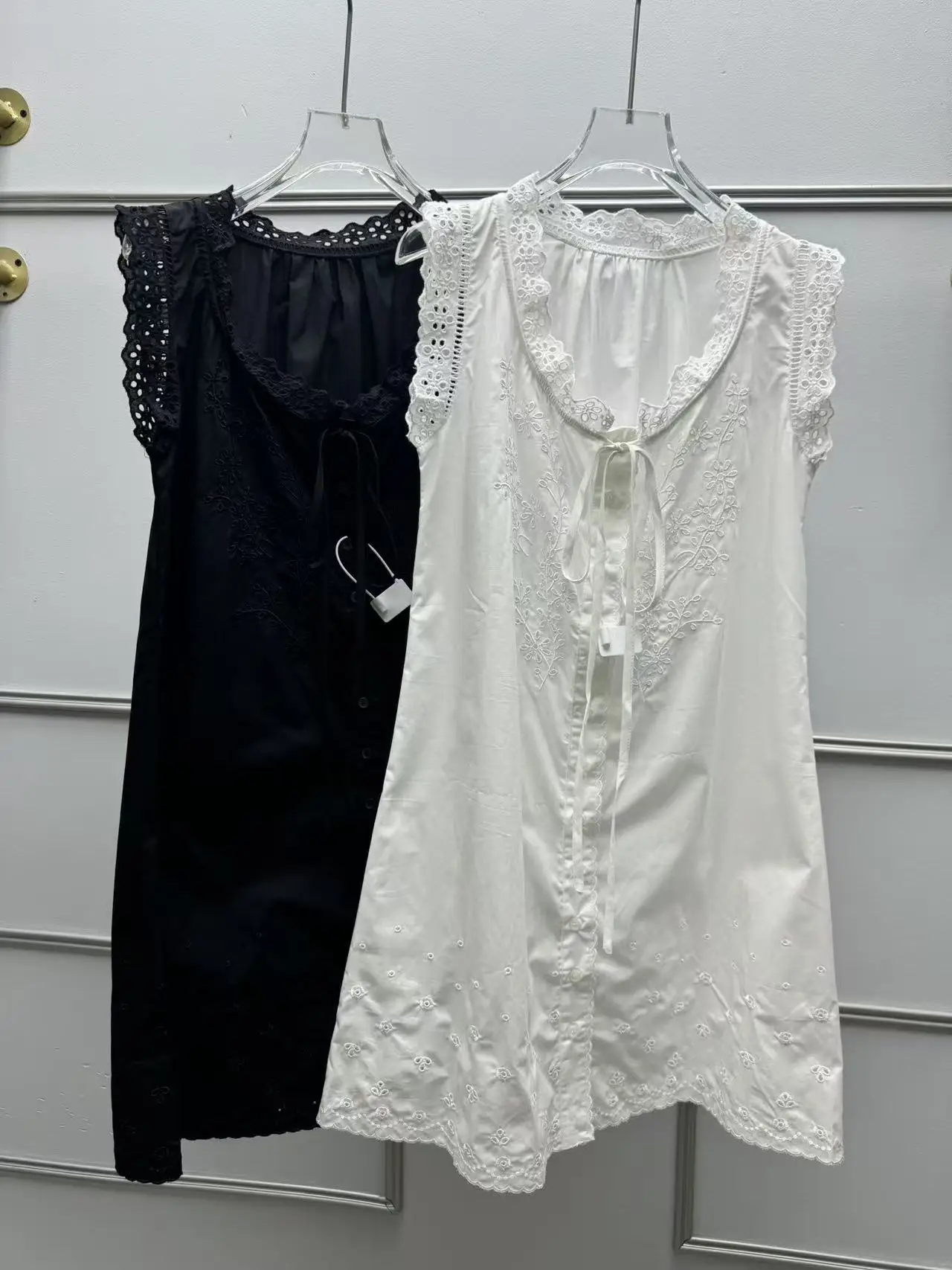 

Spring 2026 Casual Style Loose Fit Embroidered Hollow out Lace Patchwork Drawstring Strapless Cotton Dress Vest Dress