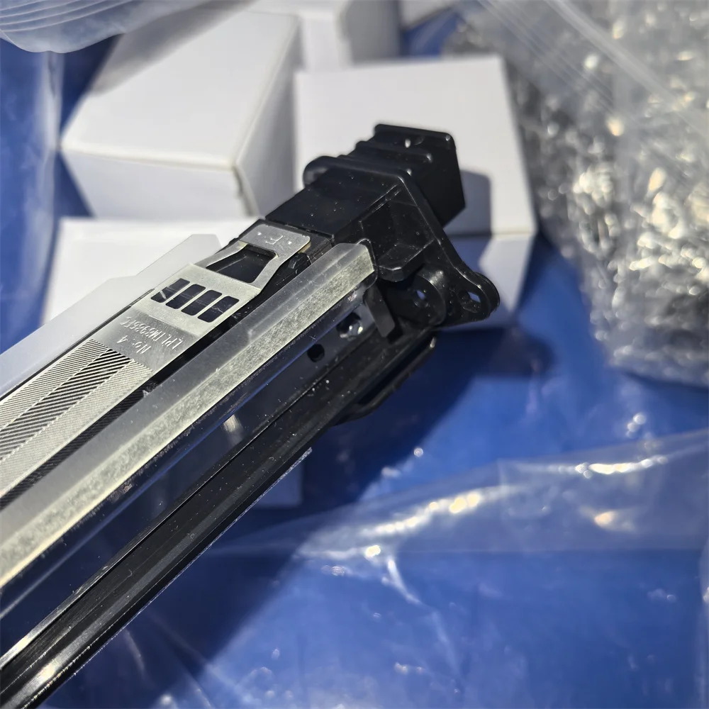 

CCASZ0360DS53 Main Charge Unit for Sharp MX 3050 3051 3070 3071 3550 3551 4050 4070 5050 5070 6050 C3081 3082 3581 4081 3121