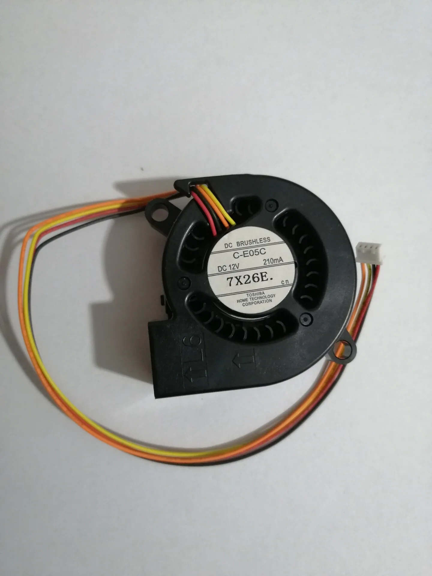 

Оригинальный вентилятор охлаждения лампы проектора C-E05C 12V 0.21A
