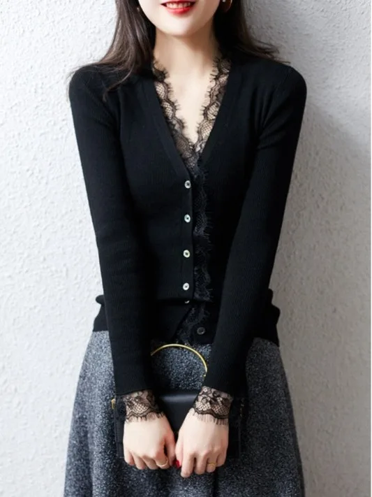 

Длинный вязаный открытый кардиган с кружевной отделкой для похудения, женский осенний дизайн, сенсационный топ, мягкий корейский эластичный кардиган с v-образным вырезом