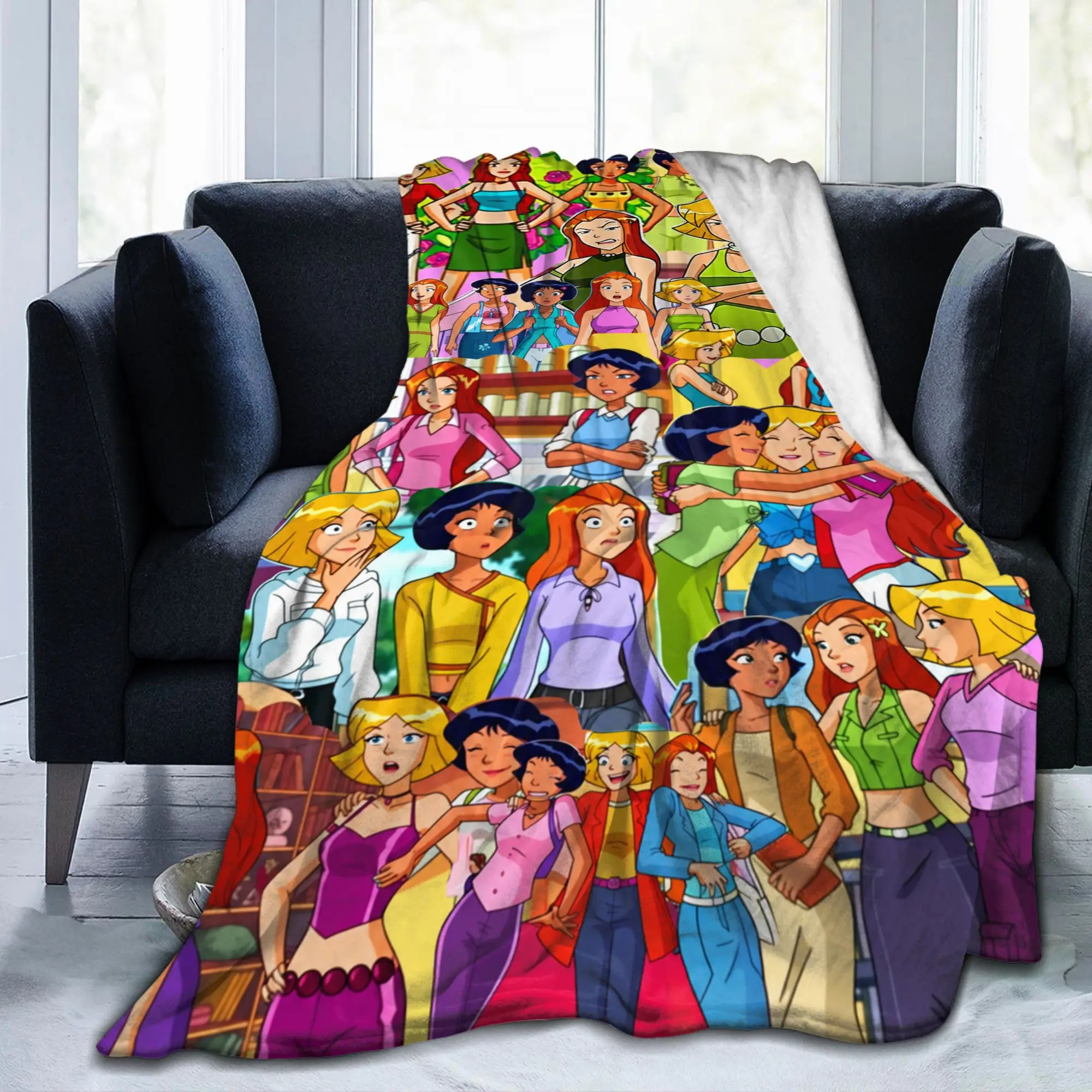 Totally Spies Full Cast Flannel Blanket  Super Warm Throw Blanket for Home Decor Camping Novelty Bedspread Sofa Bed Cover