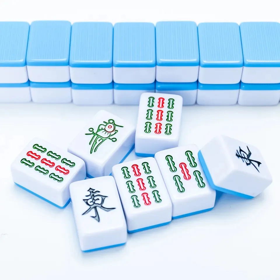 

42 Outdoors Entertainment or Gifts mini mahjong set game mahjong tiles set