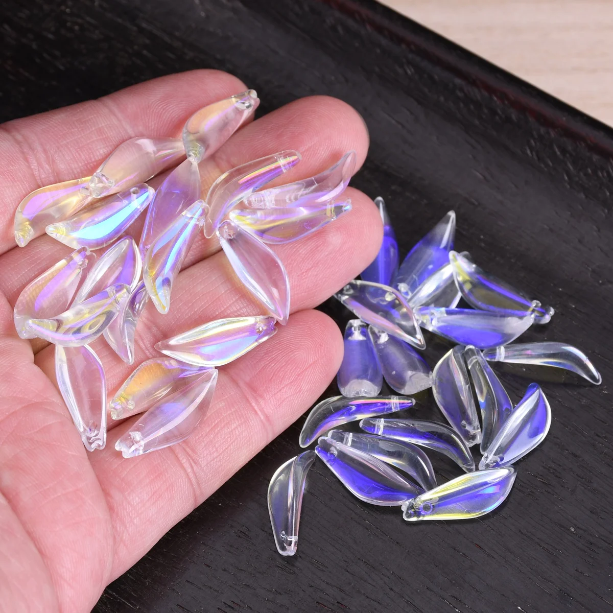 Cuentas colgantes perforadas de cristal para fabricación de joyas, 10 unidades, 22x8mm, pétalos florales