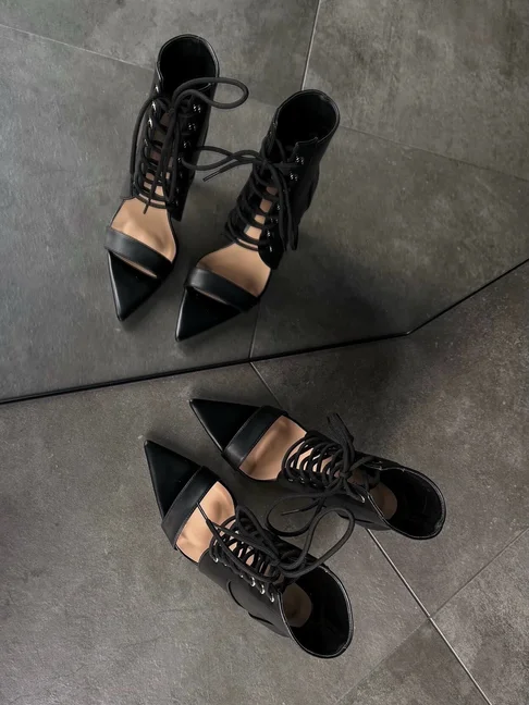 

Sexy white/black leather lace up pointy toe sandal booties women's summer new in big size high heels sandals luxury designer