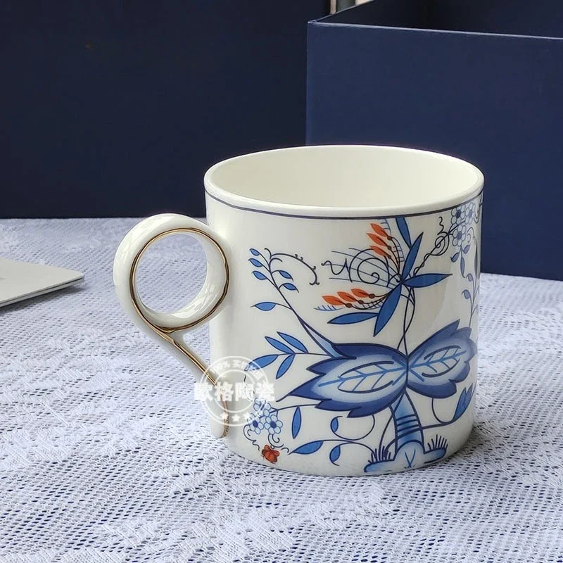 

Нежные европейские кружки из костяного фарфора, идеально подходящие для элитного послеобеденного чая, роскошная подарочная коробка в комплекте