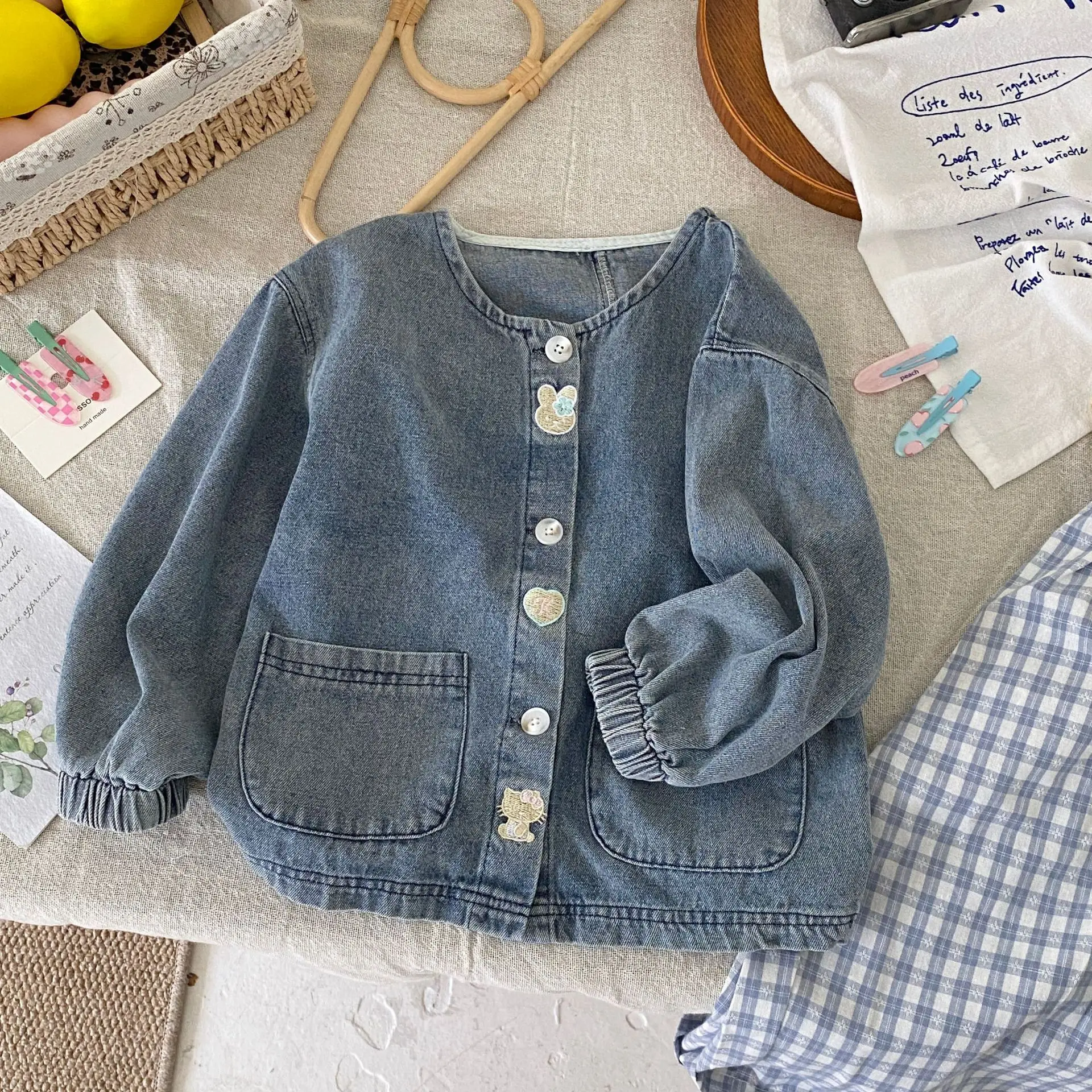

2025 Autumn New Children Long Sleeve Denim Coat Girls Cute Bunny Embroidery Cardigan Kids Loose Casual Jacket Baby Clothes