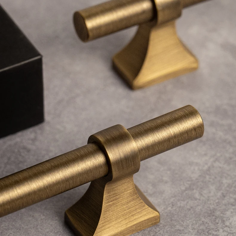 Antique brass drawer handle and T knob — supplier illustration 19