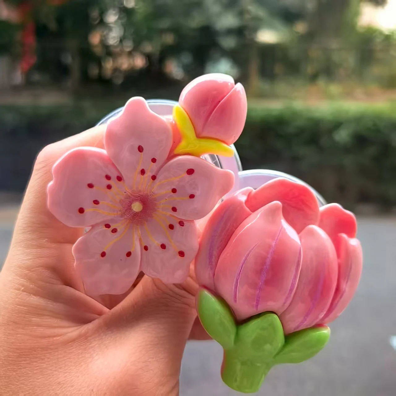 

Lotus Floral Sakura Magnetic Holder For Magsafe Universal Lazy Bracket Stands For iPhone Smart Tok Support Finger Ring Holder