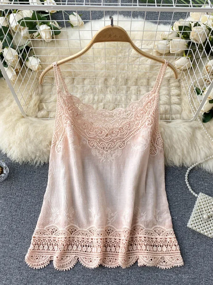 Summer New Style Retro Bohemian Embroidery Lace Square Collar Age Reduction All-match Camisole Female Sweet Blouse Women KK5202