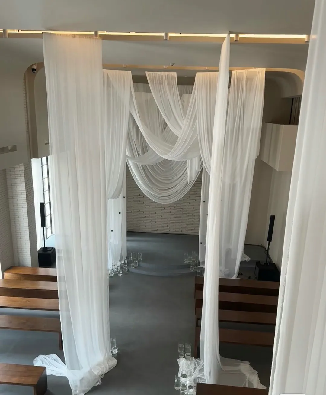 White Red Chiffon Soft and Sheer Yarn Fabric Draping for Wedding Background Curtain Stage Fabric