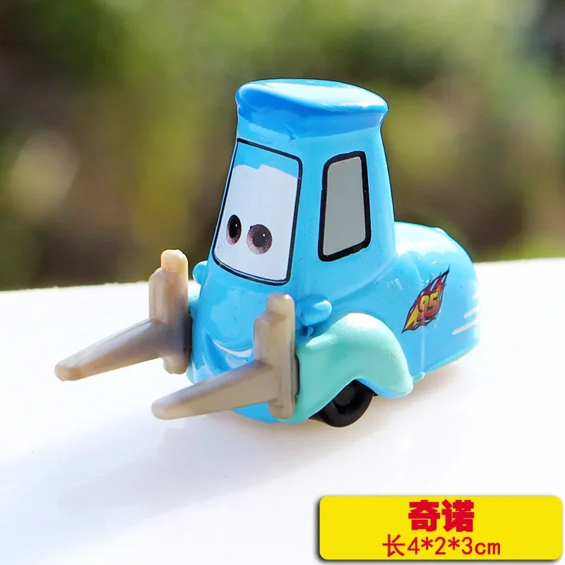 Disney Pixar Cars Lightning McQueen Alloy Metal Mater Model Car 1:55 Diecast Jackson Storm Vehicle Toy Car Kids Birthday Gift