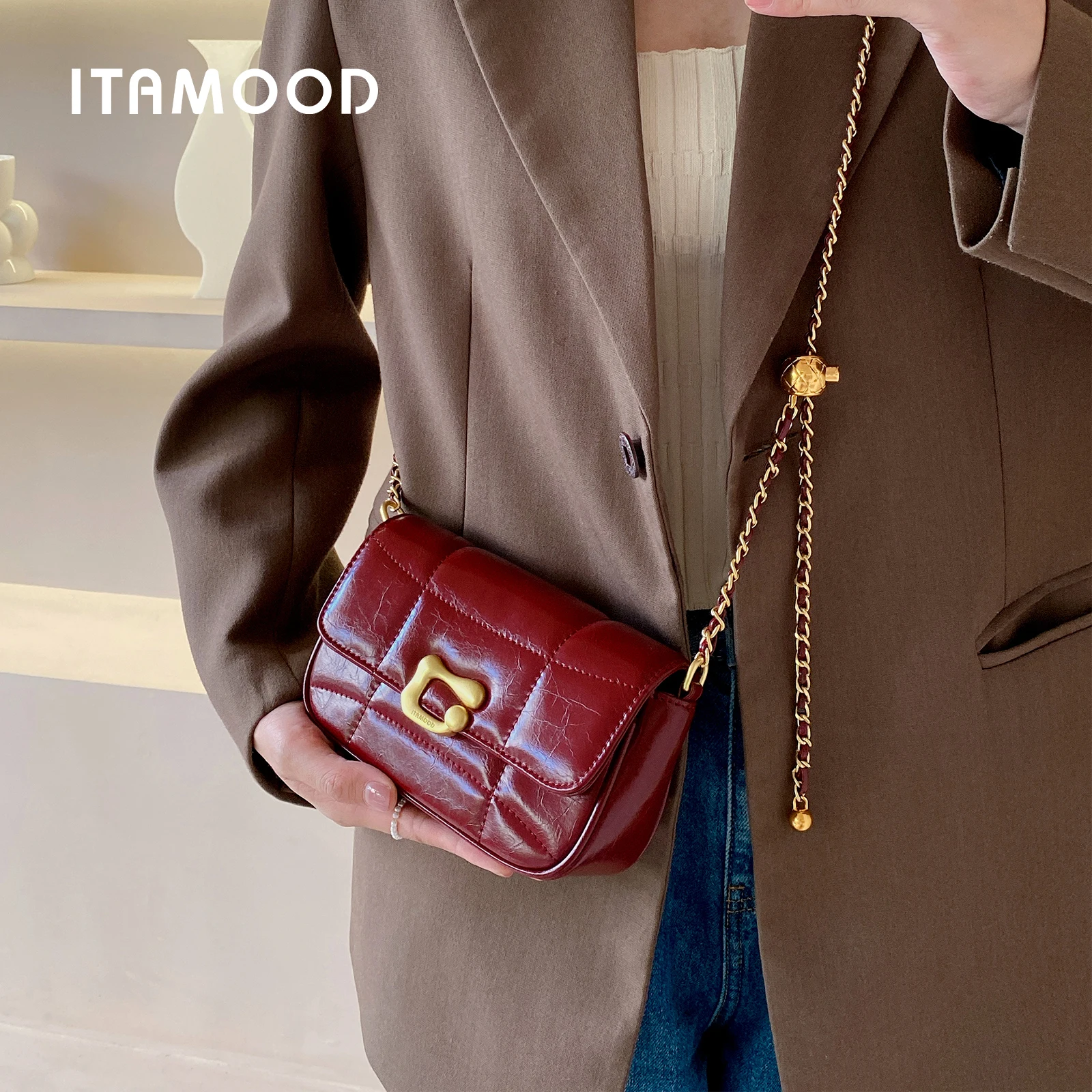 ITAMOOD Luxury Oil Waxed Leather Crossbody Bag Quilted Flap Ladies Shoulder Bag Original Hardware Decoration Small Square Bag