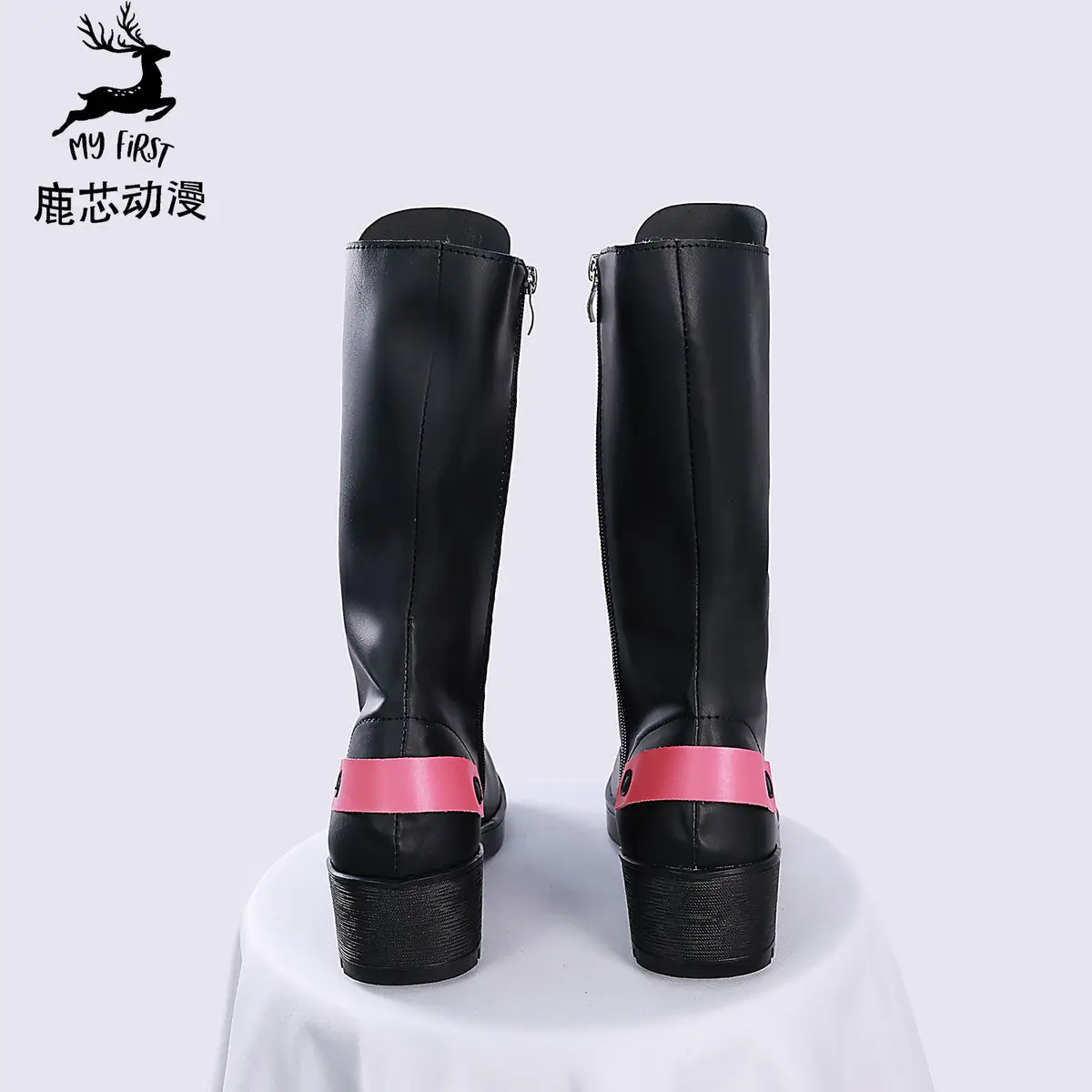 أحذية كاسان تيتو التأثيرية على الطراز الصيني للهالوين أنيمي للرجال