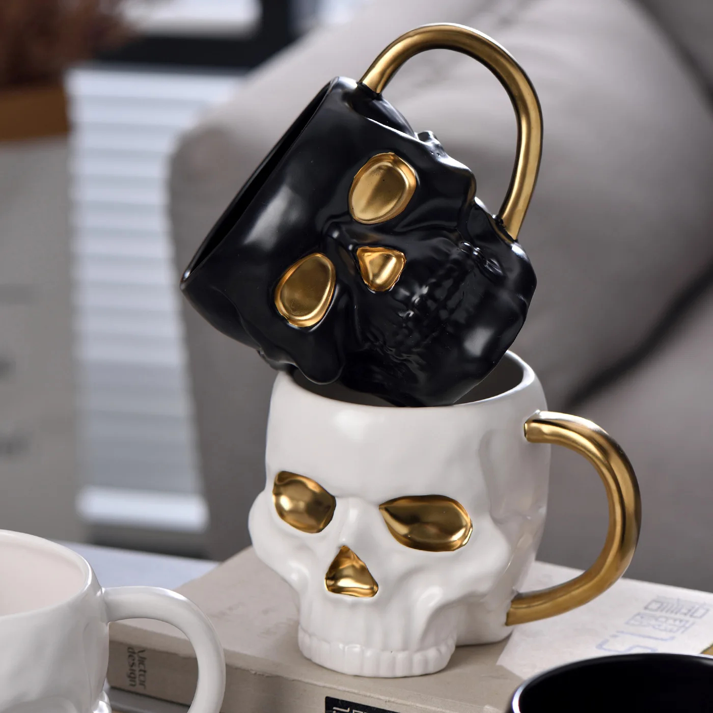 Halloween Skull Coffee Mug with Handles Gothic Novelty Ceramic Halloween Themed Skeleton Head Mugs Porcelain Water Cup