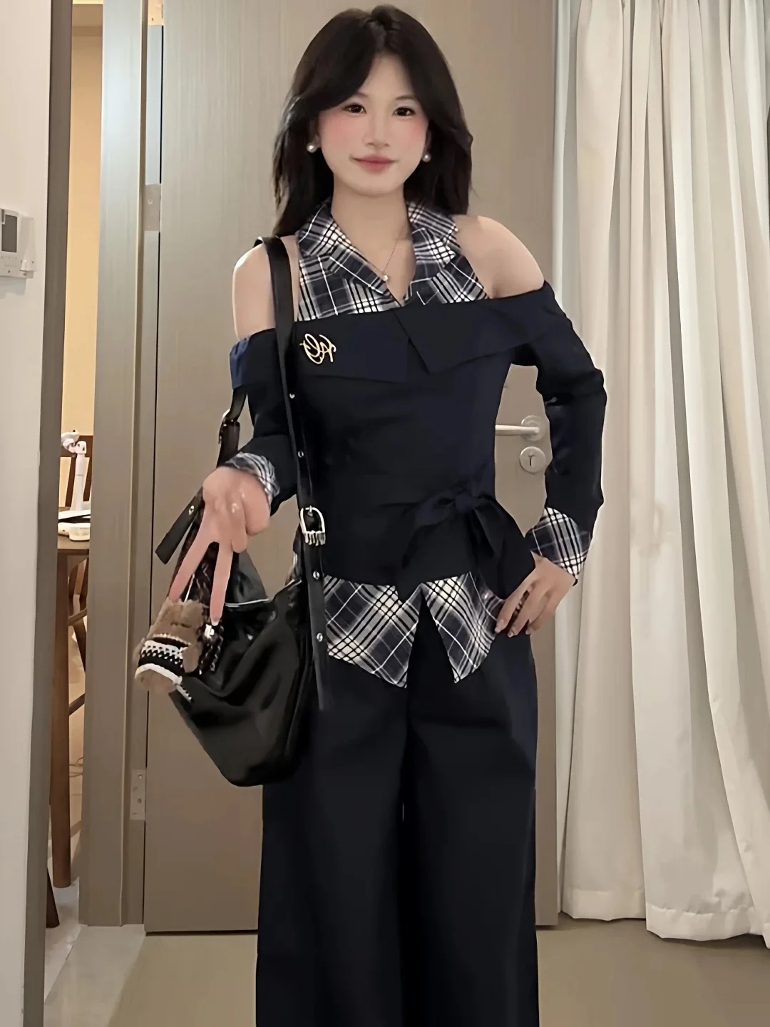 Faionable plus Size Korean Sle College Girl One oulder Plaid Splicing Fake Two-Piece Long Sve Women's Slim Fit irt