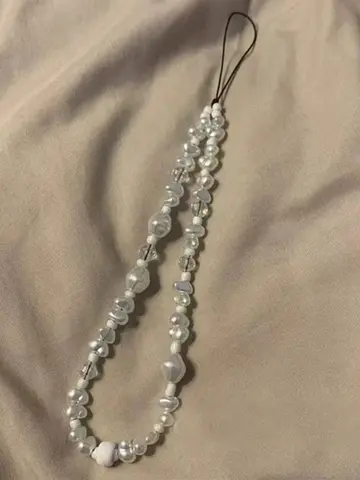 Korean Cute Pearl Love Heart Short Hand Wrist Lanyard Simplicity Short Phone Strap For Cell Phone Earphone Backpack Camera Chain