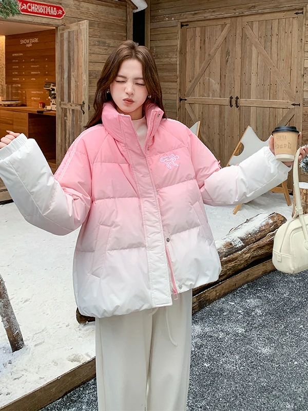 

Розовая женская пуховая куртка с воротником-стойкой, зимняя модная модель, с наполнителем из белого утиного пуха, повседневная, свободного кроя