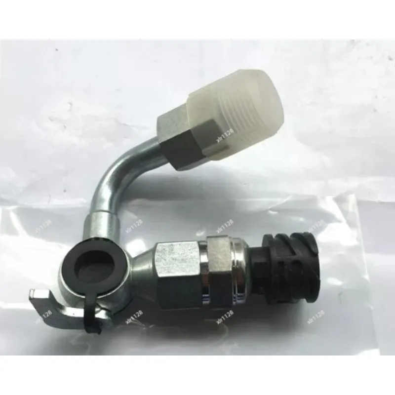 Excavator Fuel Line Distribution Valve Pipe Fit EC210 EC240 21137530 21512292