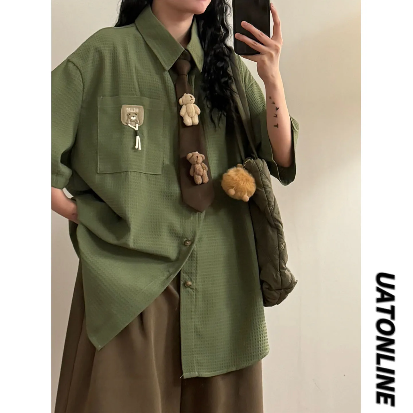 

UATONLINE2026 Летняя уличная свободная женская рубашка с коротким рукавом и воротником, универсальная повседневная модель, стандартный крой, молодежная одежда