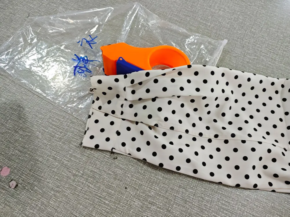 HH Weibliche Herbst Mode Polka Dot Gedruckt Set Lange Ärmel Rollkragen Kordelzug Jacke + A-line Shorts frauen Vintage Anzug – Detail 11