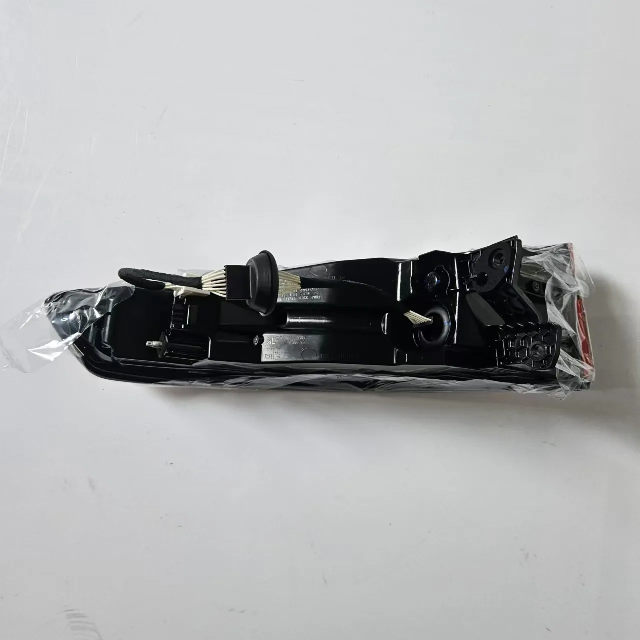 Genuine Gee Order Xingrui FS11 Red Lens Light Emitting Diode Right Rear Tail Light New Condition Side Surround 6600065093