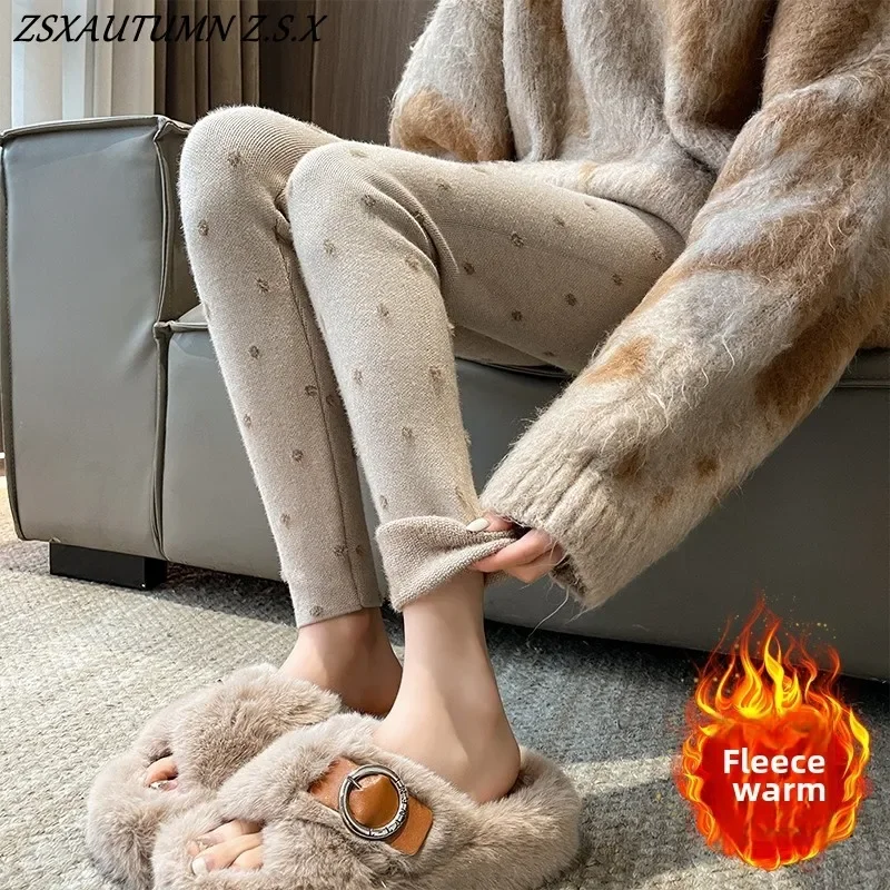 

Plush Pants Thick Dot Leggings Women Warm High-waisted Tight Stretch Skinny Foot Pants Female Autumn Winter Fashion All-match