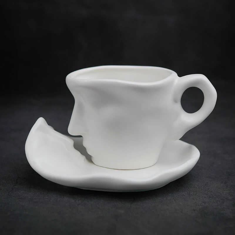 Ensemble de tasses et plats à café en céramique mate, style européen, vintage, cadeau créatif, sculpture pour couple