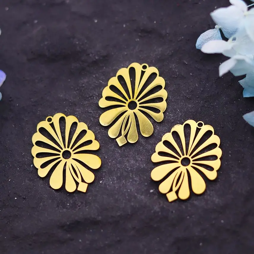 

3pcs/lot Stainless Steel Gold Color Flower Pendant Charms for Jewelry Making Bracelets Earrings Hollow Floral diy Accessories