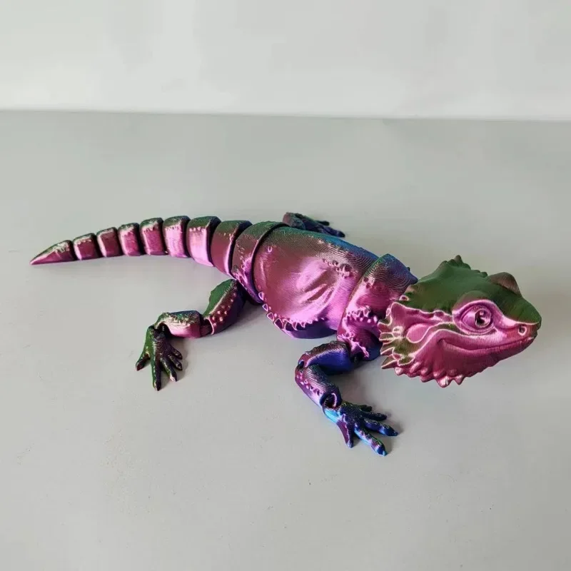 3D Print Chameleon Crawling Lizard Model Children\'s Small Toys 3D Print Gradient Color Jewelry Hobbyist Model