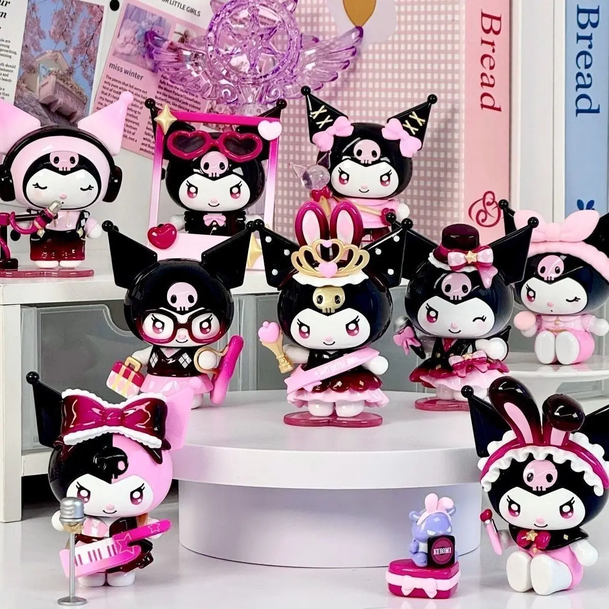 Caja ciega de moda de la serie TOP TOY Sanrio Kuromi Sparkling Idol genuina, modelos de figuras coleccionables, regalos ideales