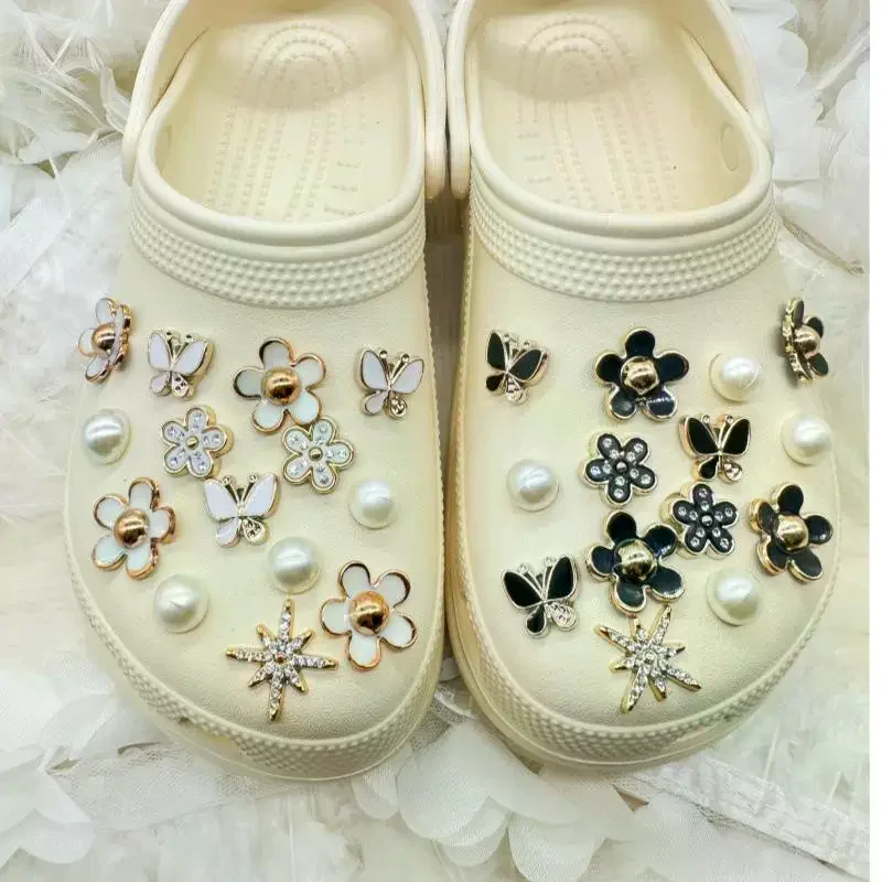 3D Cute Pearl Shoe Charms Set For Slide Sandals Garden Shoes DIY Clogs Decoration Shoe Buckle Pins Shoe Decoration Gifts