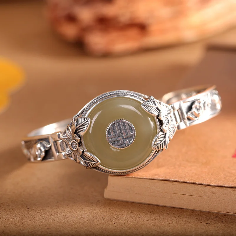 

S925 Silver Fish Playing With Hetian Green Jade Material Women'S Bracelet