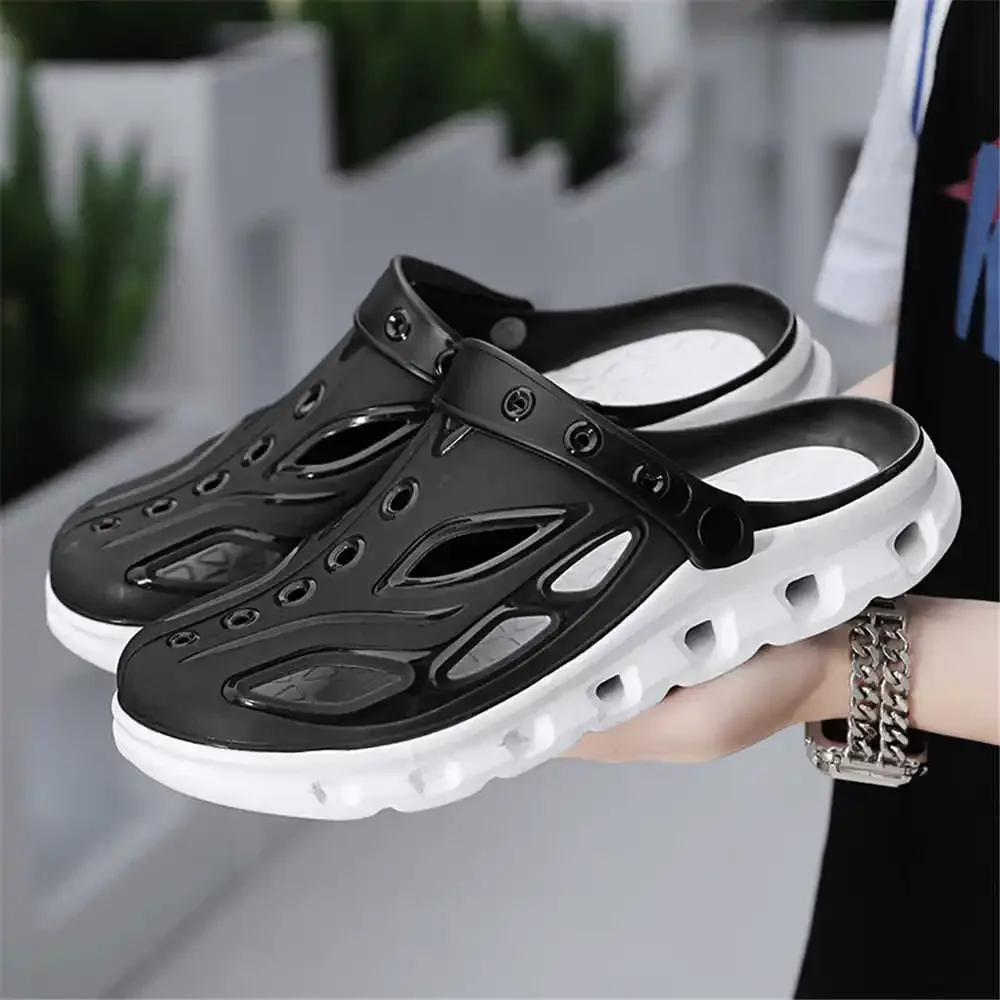 Number 43 Without Heels White Tennis Men Soft Slippers Men Sandals Shoes Sneakers Sports Sapatenis Low Cost Suppliers