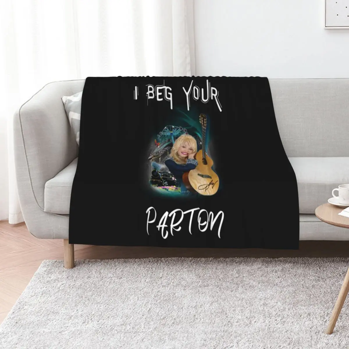 Dolly Vintage, Movie 80s Vintage Shirt Throw Blanket Decoratives Hairys blankets and throws Furrys Camping Plush Blankets
