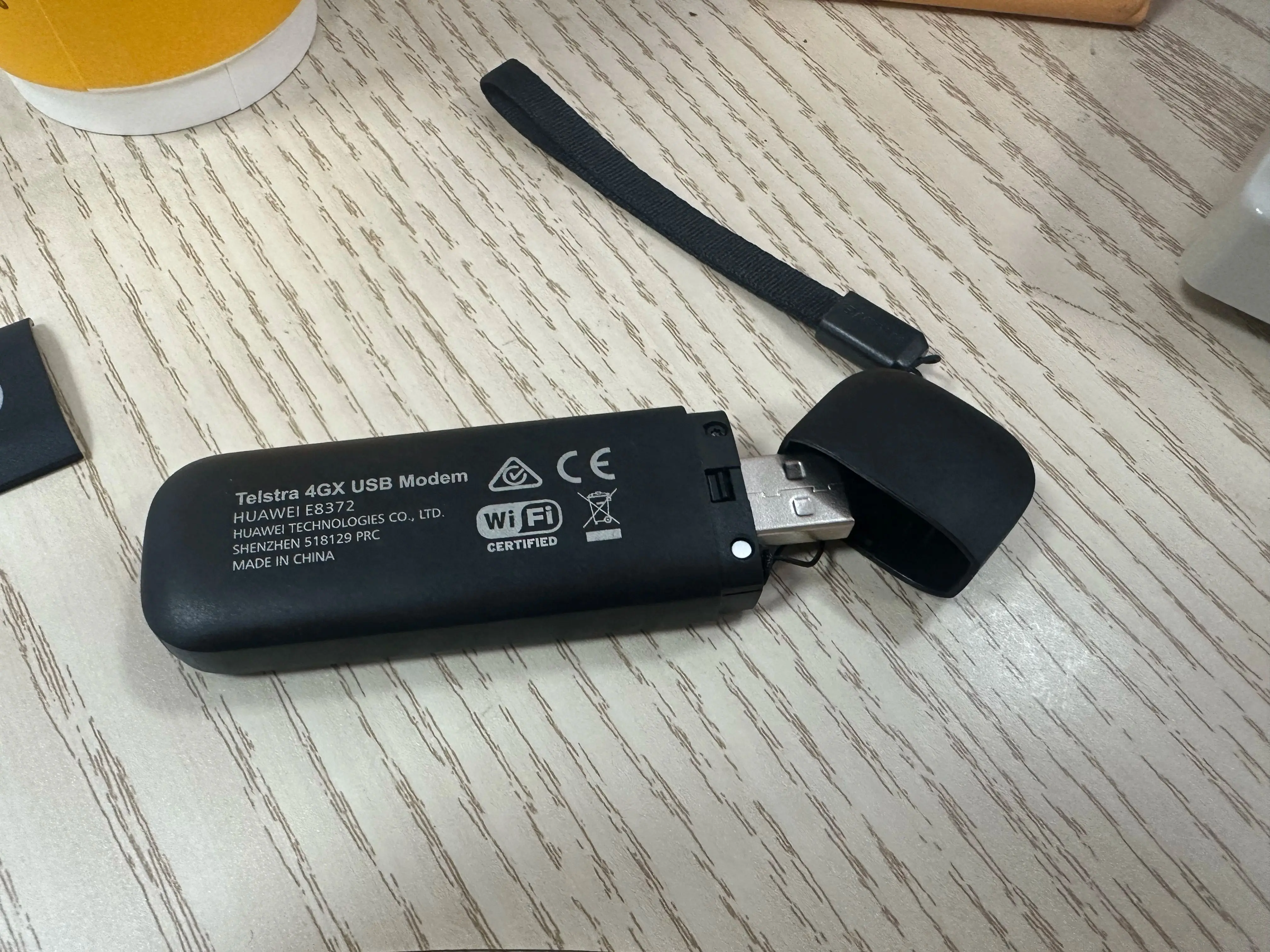 Modem WiFi USB E8372 LTE 4G E8372h-320 (utilisé 90%-95% neuf)