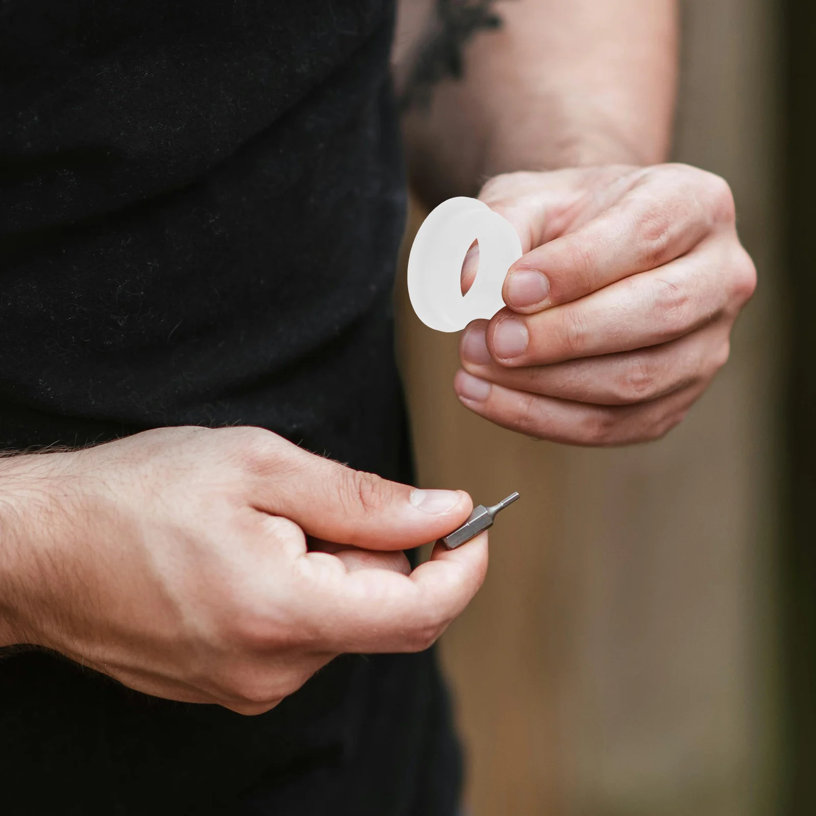 

6Pcs Silicone Cable Grommets High Temperature Resistant White Protective Wire Hole Covers for Cable Management Wire Organizer