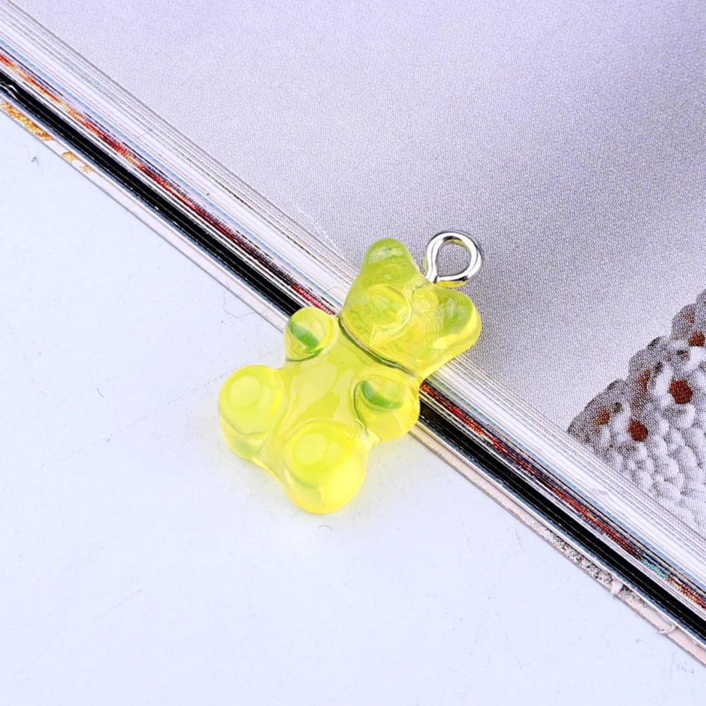 

70 шт., кулон ярких цветов, смоляные прозрачные брелки с маленьким медвежонком для ювелирных изделий своими руками, ожерелье, декор, красочный кулон с медведем