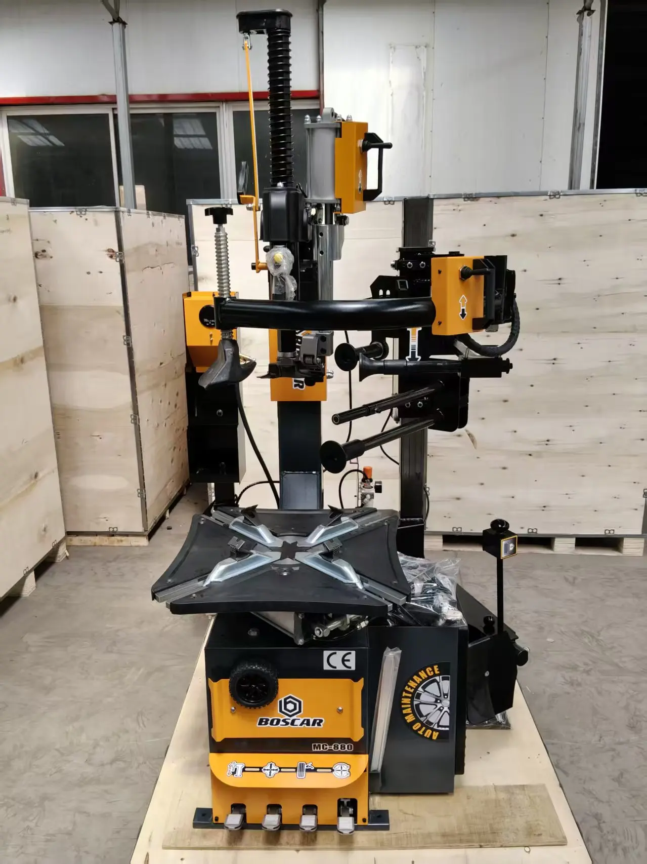 Automatic Tire Changer for Cars   Tire Removal and Mounting Machine 26