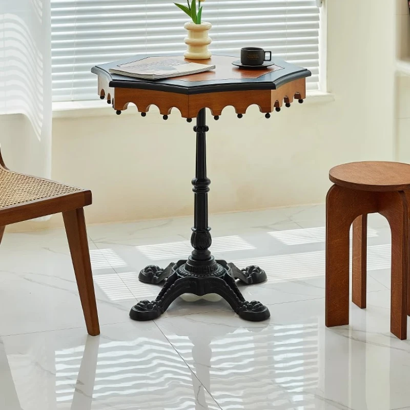 

French retro designer table Internet celebrity creative solid wood coffee table home balcony casual side table