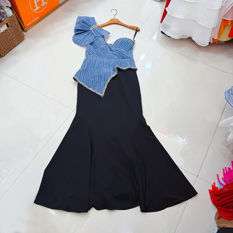TWOTWINSTYLE Elegant Colorblock Mermaid Dress for Women Sleeveless Big Bow Design Rhinestone Trim for Birthday Parties KDR559183