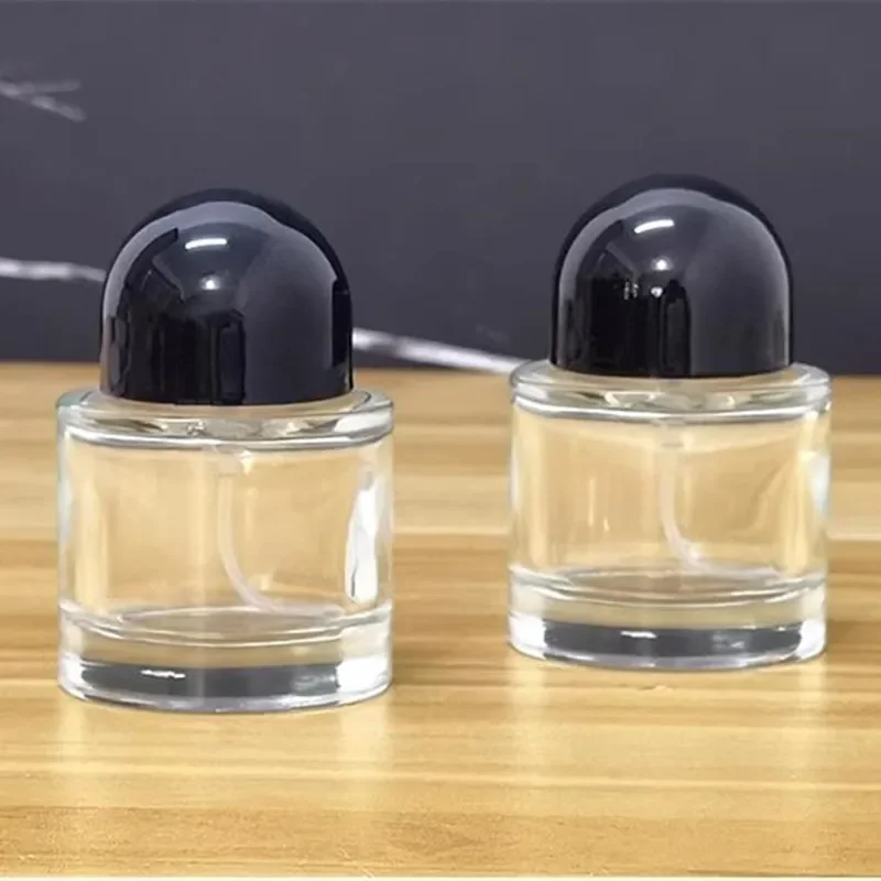 

300pcs 30ml Round Glass Empty Perfume Bottle with Black Cap