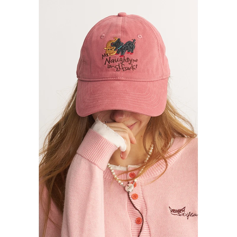 ELFSACK Women Baseball Cap with Embroidery Letter Graphic Vintage Casual Adjustable Sun Hat for Daily Wear