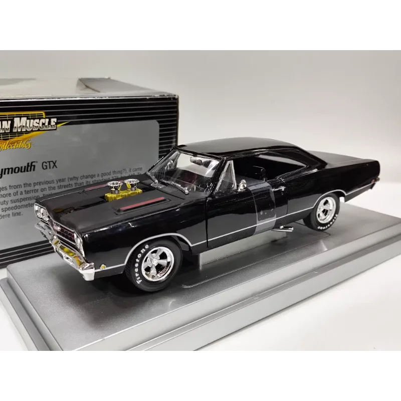 

Литой под давлением масштаб 1/18 Plymouth GTX, американский мускулистый автомобиль, редкая модель автомобиля из сплава с тремя автомобилями, Коллекционная игрушка, подарок, сувенирный дисплей