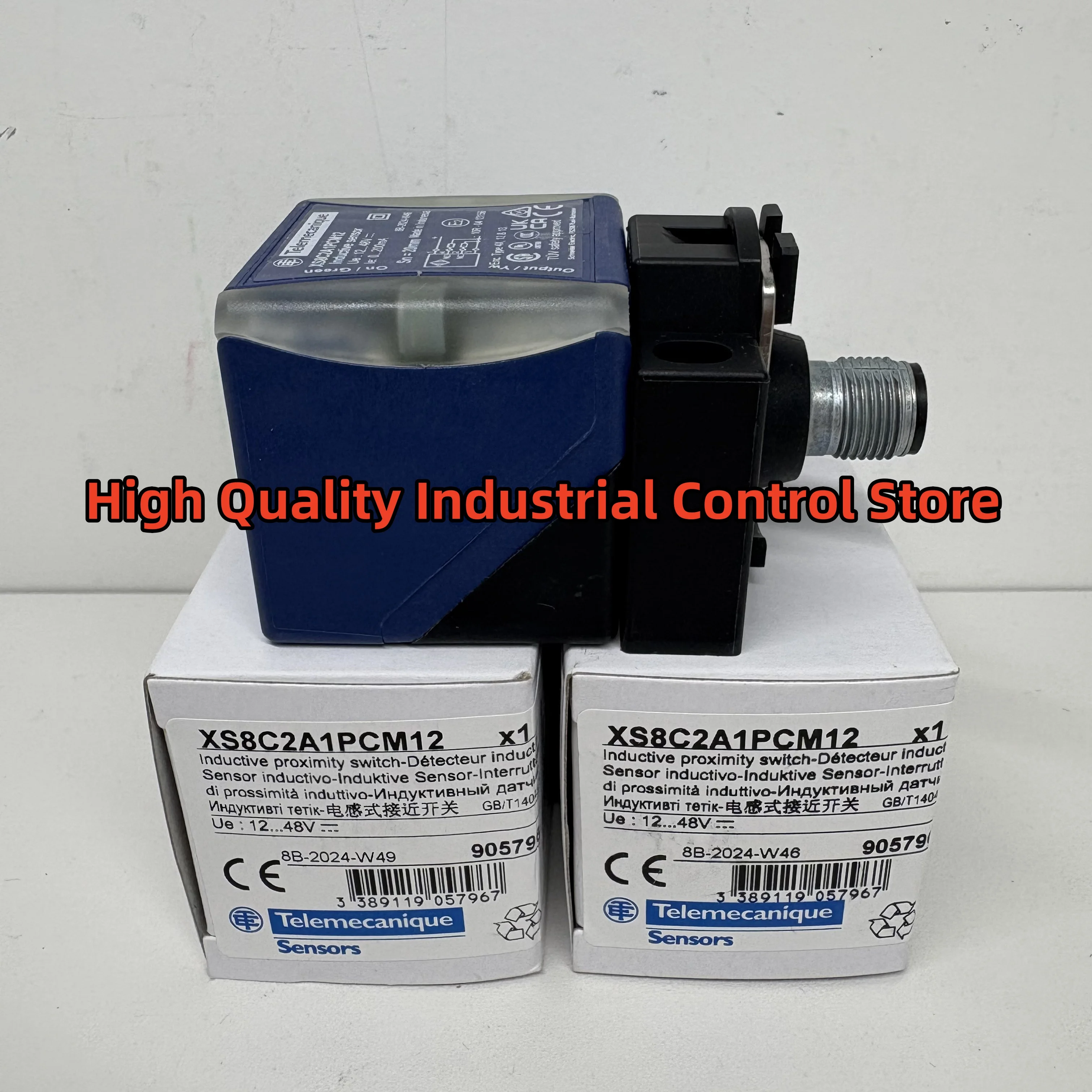 

XS8C2A1PCM12 brand new Inductive Proximity