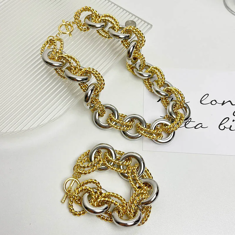 European and American Fashion Ring Splicing Titanium Open Bracelet Necklace Luxury Two-Piece Set.