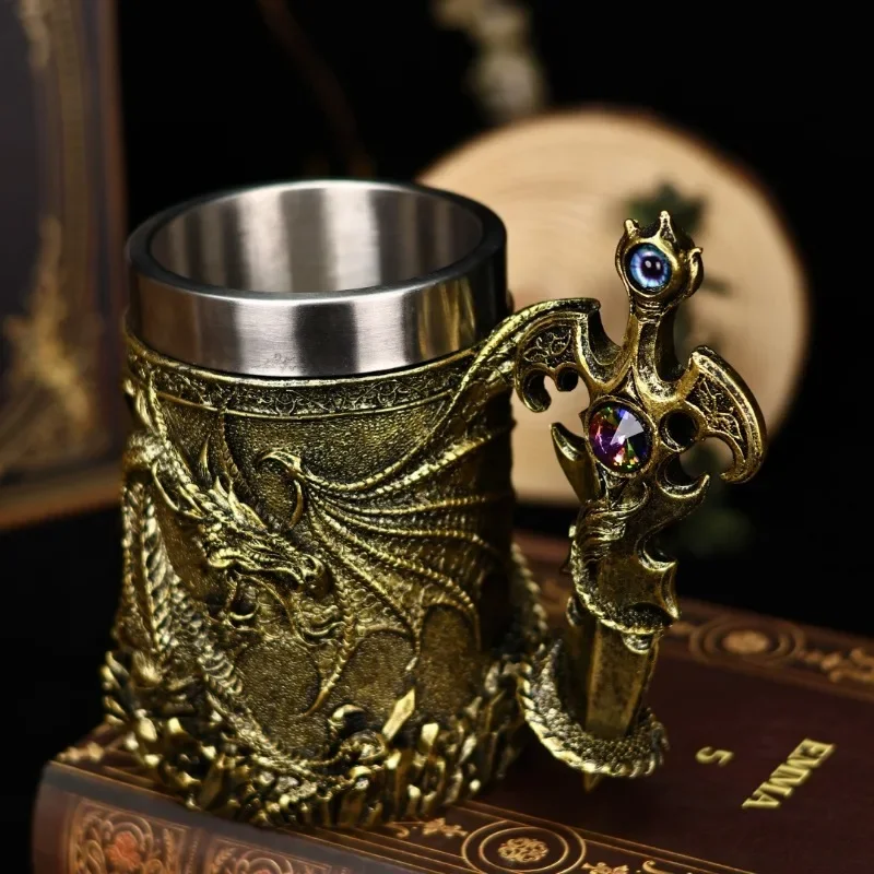 Flying Dragon Beer Glass Cross Sword Resin Stainless Steel Mug 3D Dragon Statue Beer Water Cup Good-looking Coffee Cup for Gifts